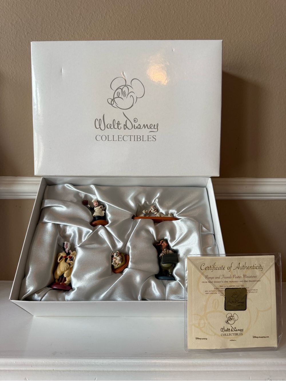 Disney 101 Dalmatians Pewter Miniatures Set COA Pongo & Friends *READ Damaged